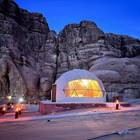 Scarlet Luxury Camp Вади-Рам Экстерьер фото