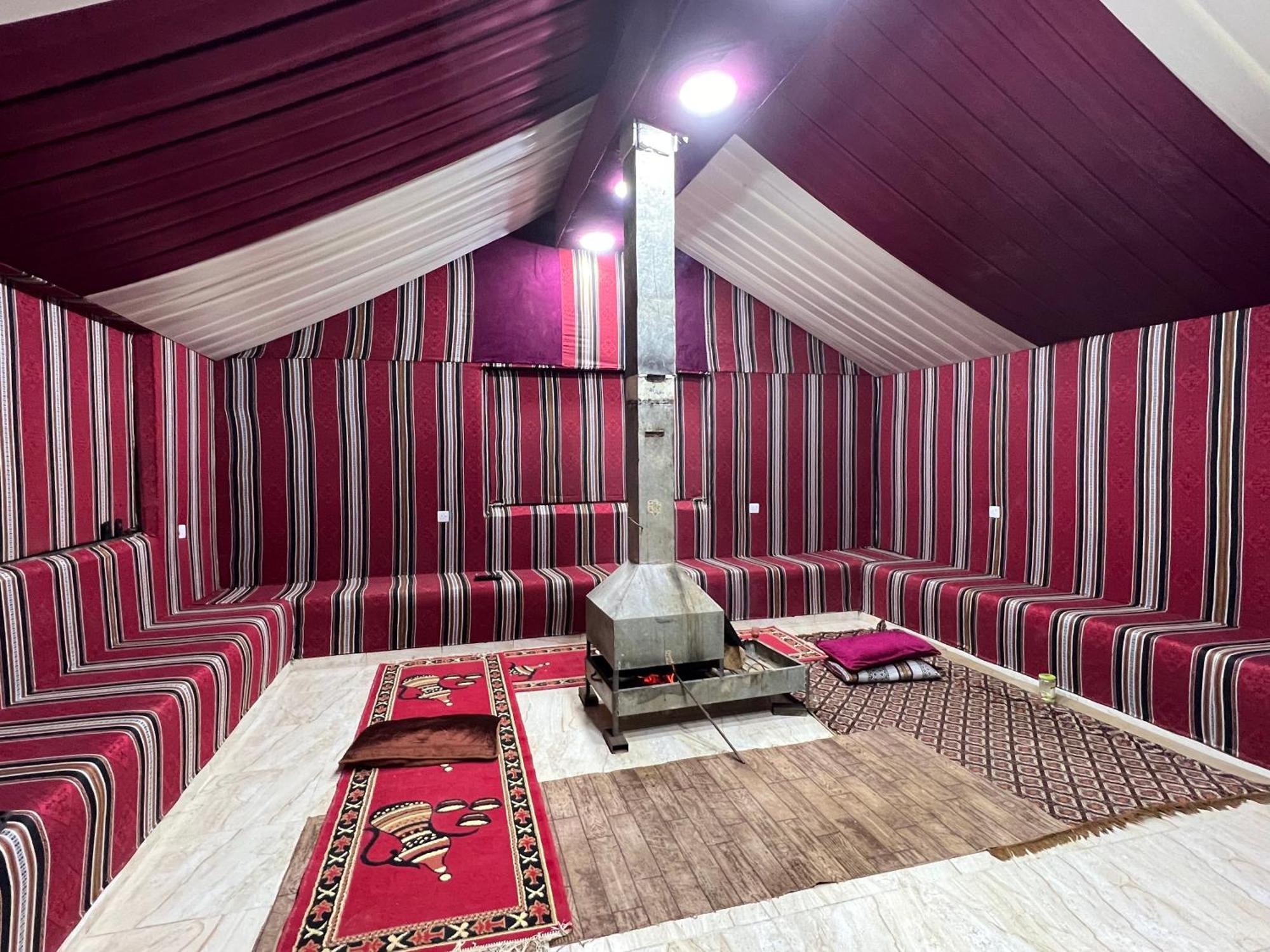 Scarlet Luxury Camp Вади-Рам Экстерьер фото