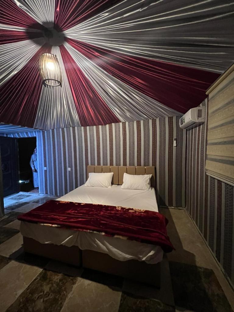 Scarlet Luxury Camp Вади-Рам Экстерьер фото